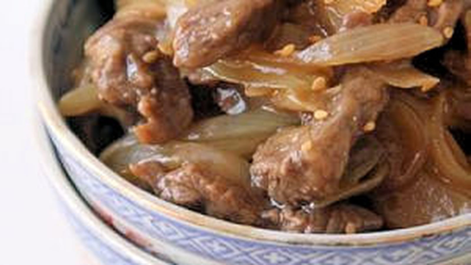 Boeuf aux oignons