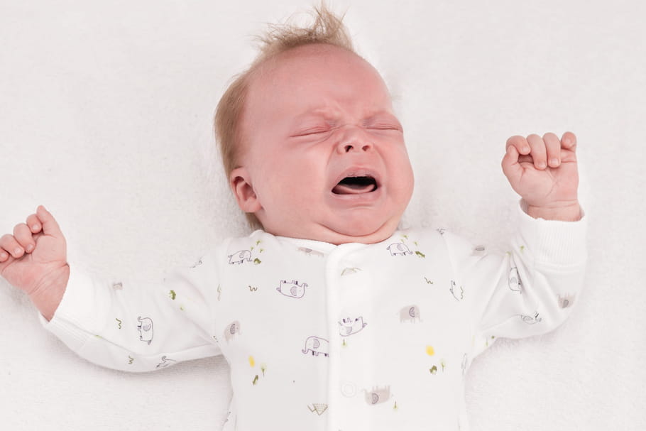 5 astuces de papas pour calmer les pleurs de bébé