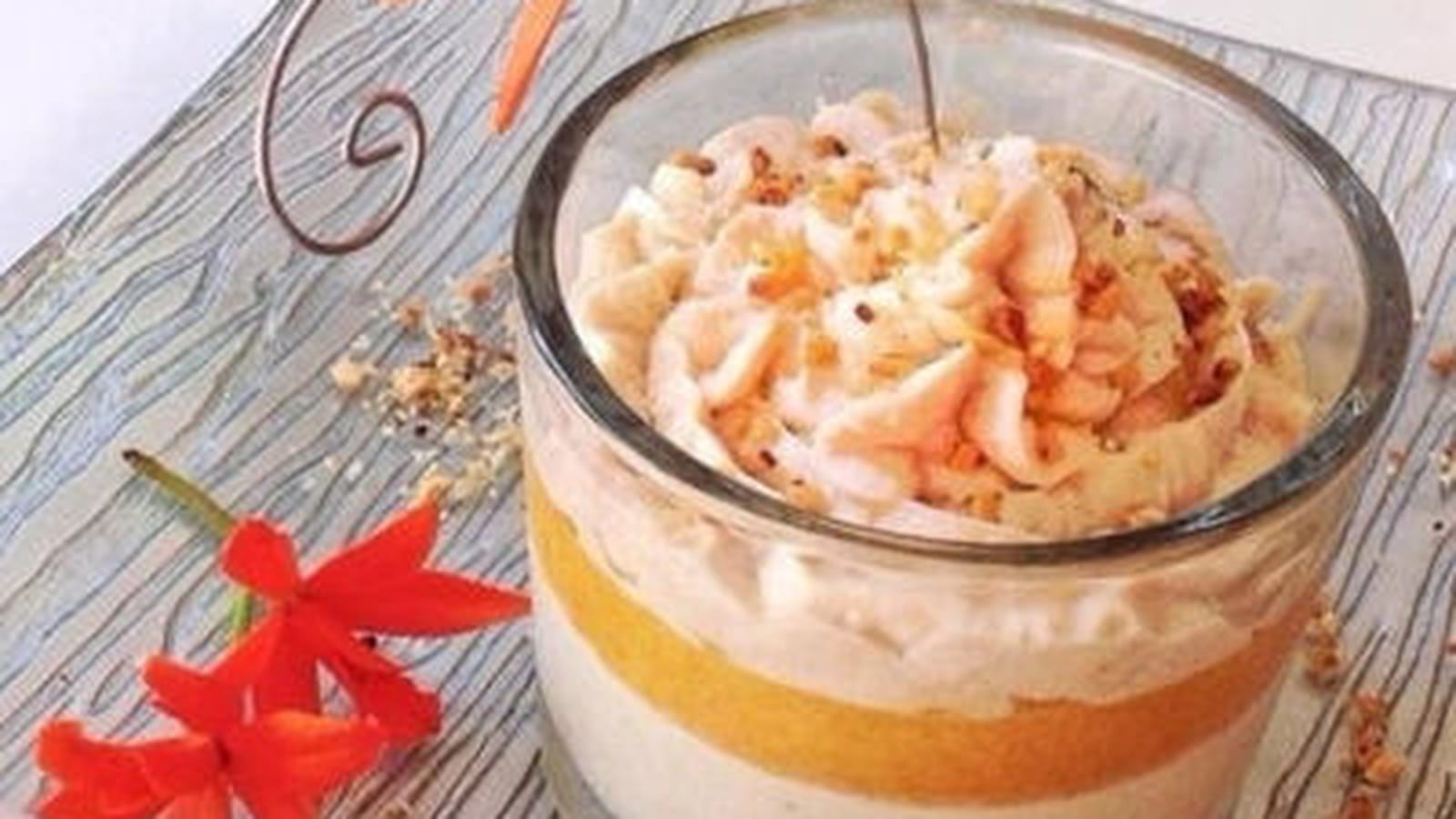  Verrine chocolat blanc, gingembre, coulis mangue passion et chantilly aux marrons