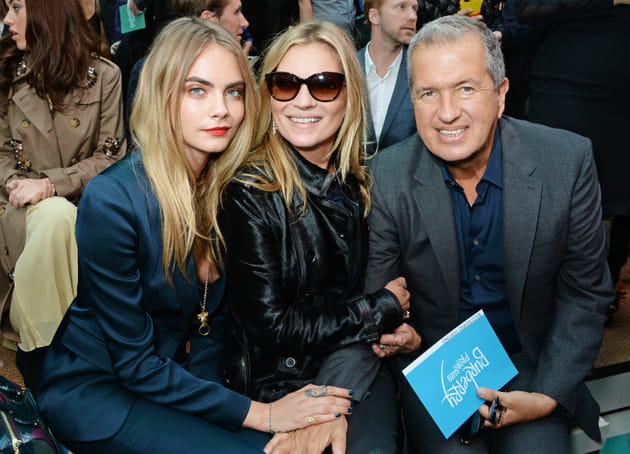 Cara Delevingne, Kate Moss et Mario Testino au d&eacute;fil&eacute; Burberry Prorsum
