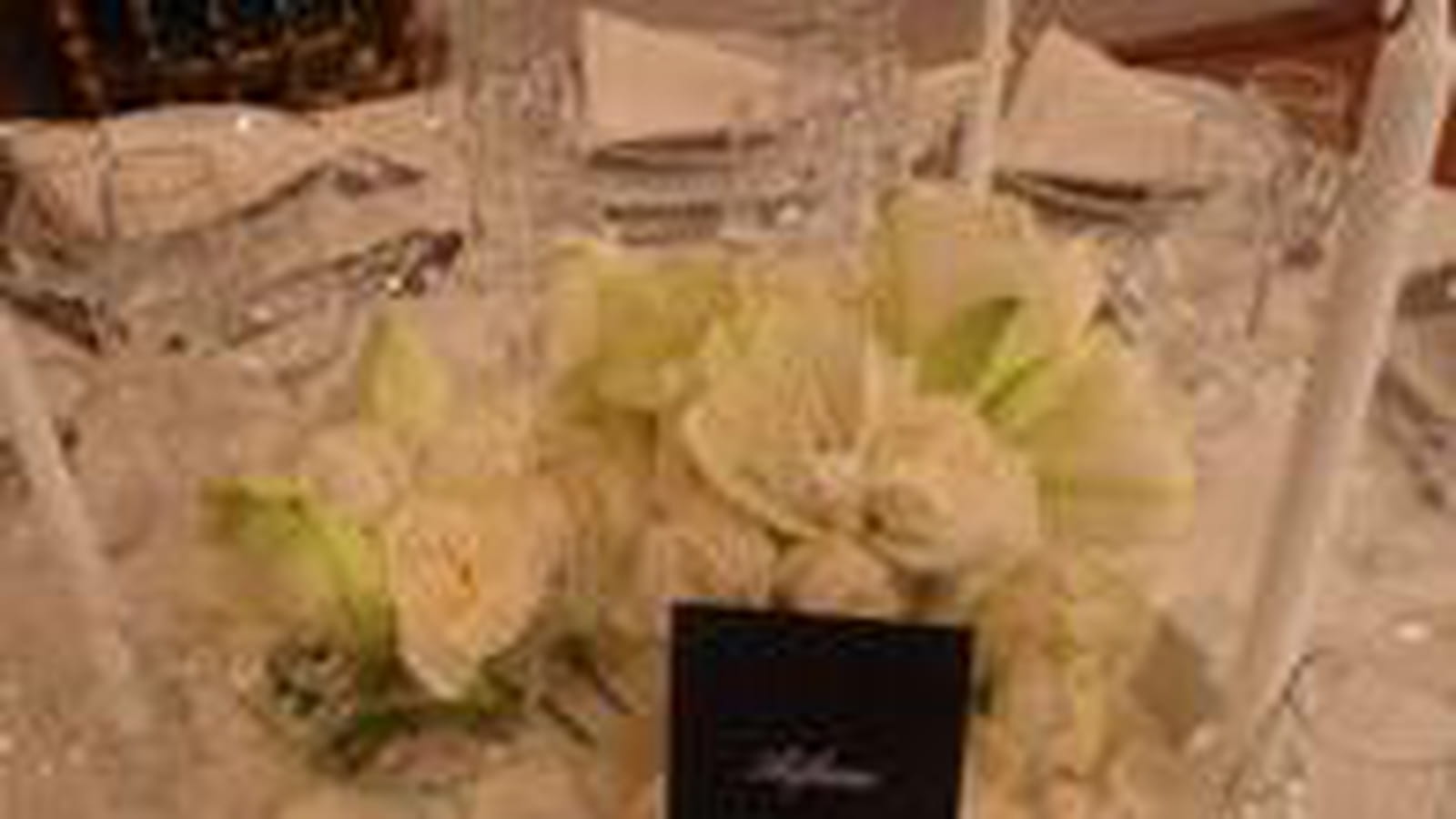 "Un mariage classique-chic" vu par l'agence Physalis