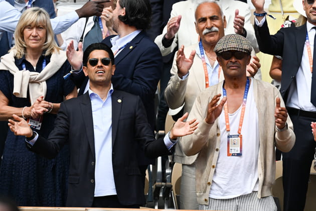 Nasser Al-Khelaifi et Yannick Noah se lèvent de bonheur à Roland-Garros