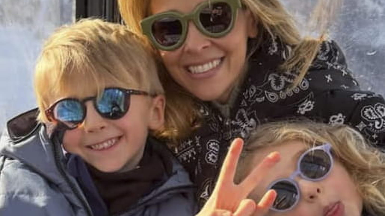 Les stars aux sports d'hiver en famille