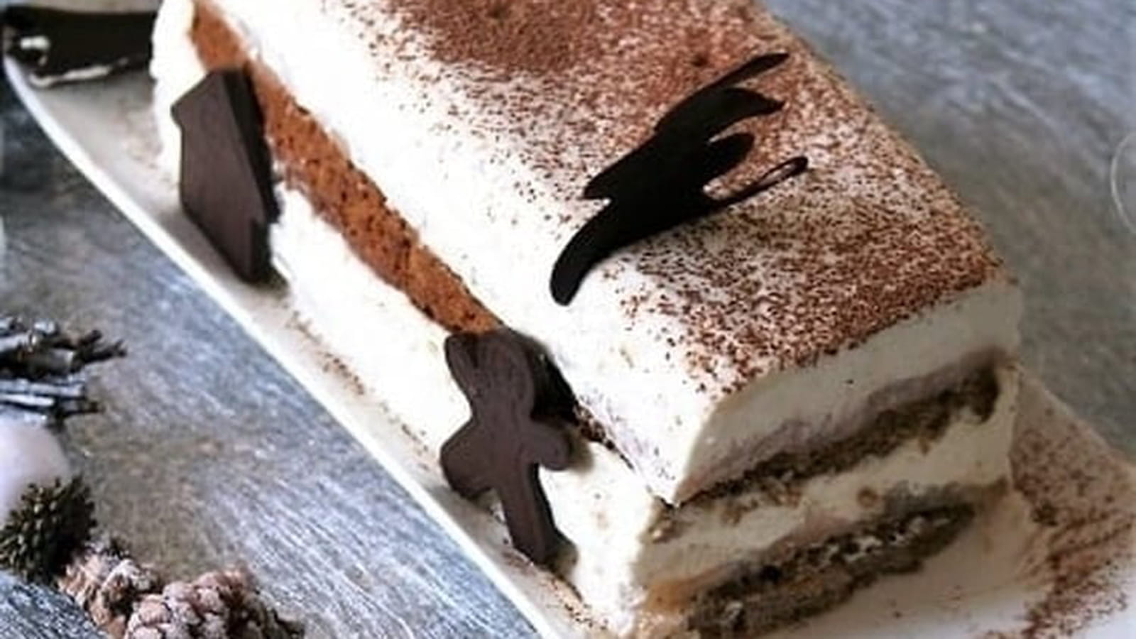 Bûche pain d'épices, poires, mousse mascarpone Bio sans oeufs ni gluten