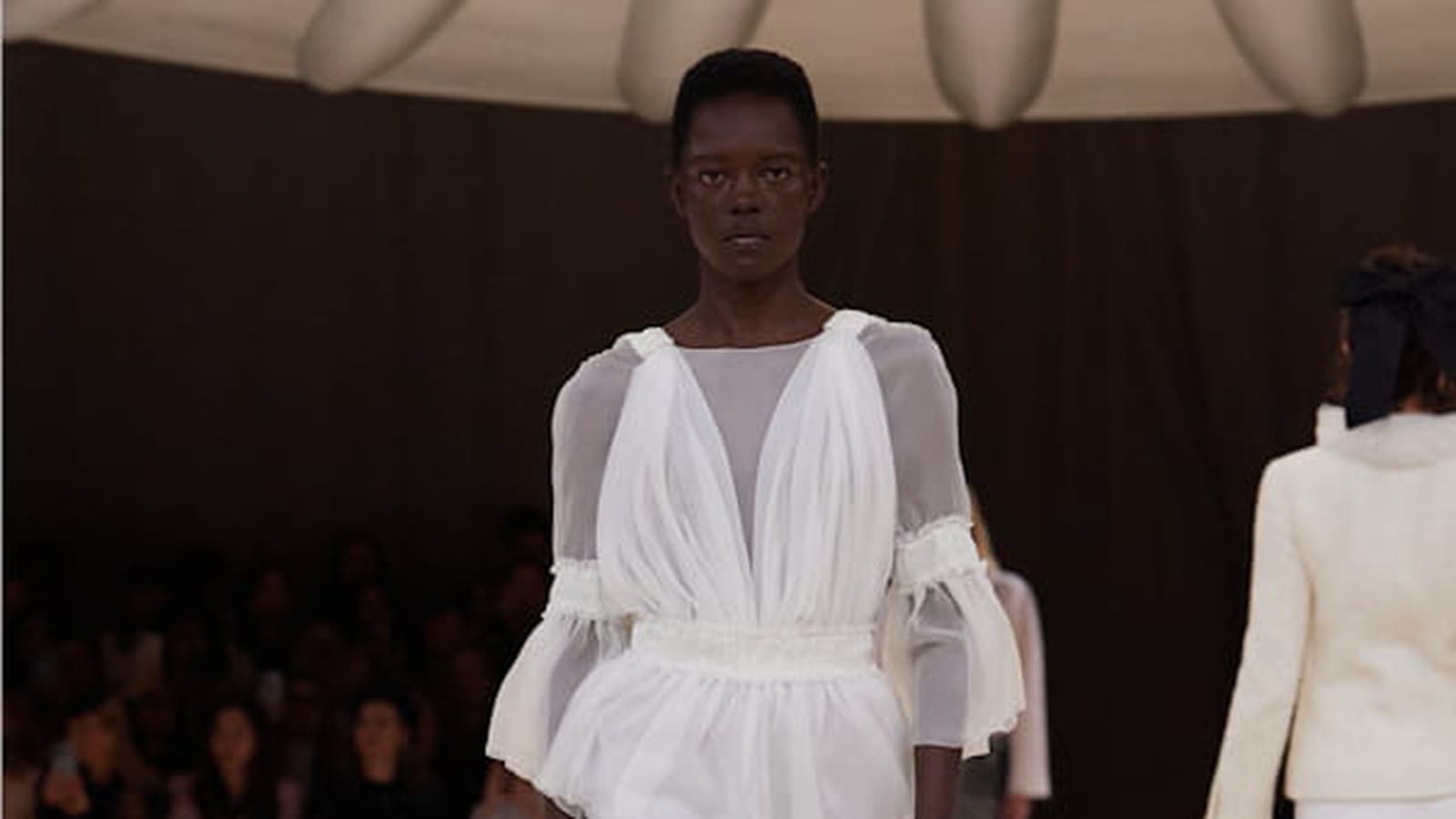 Look 6 du défilé Chanel