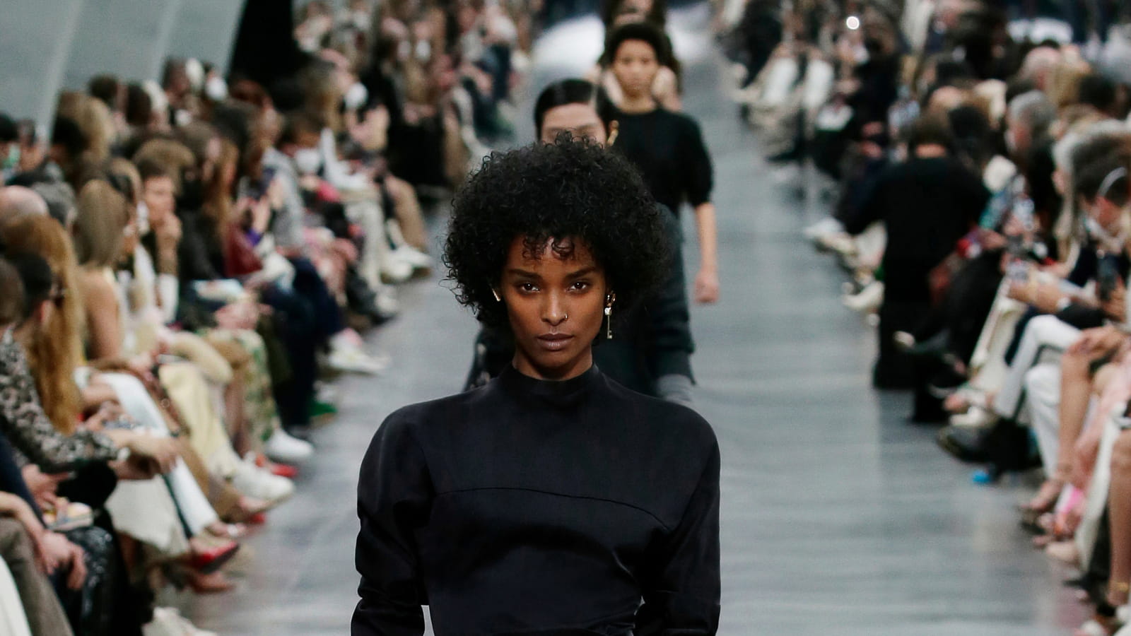 Look 34