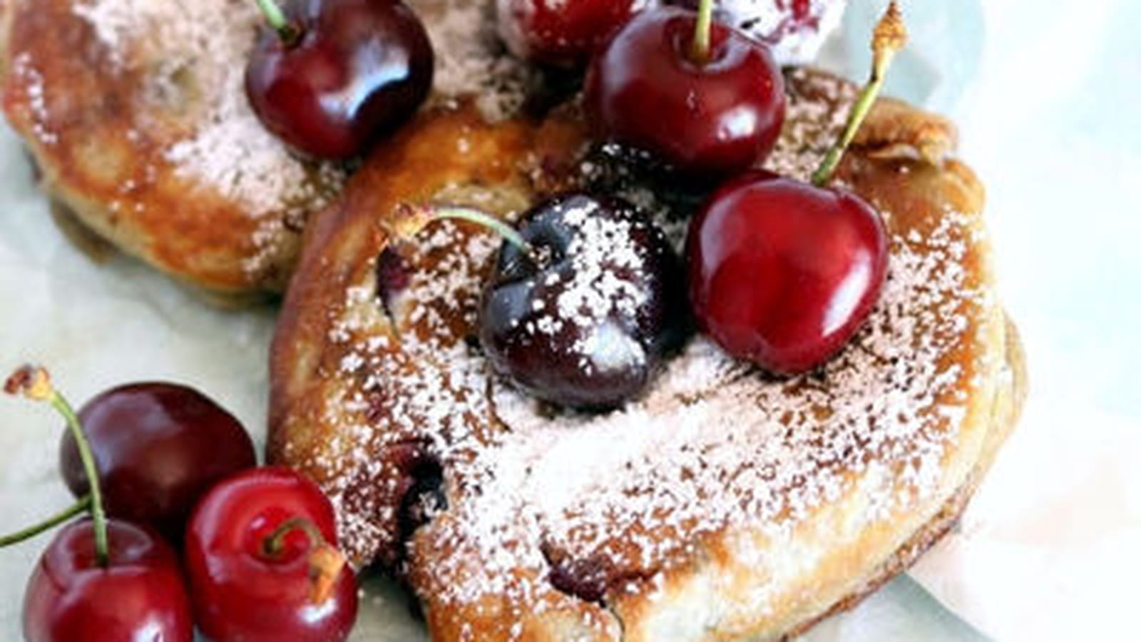 Pancakes moelleux aux cerises