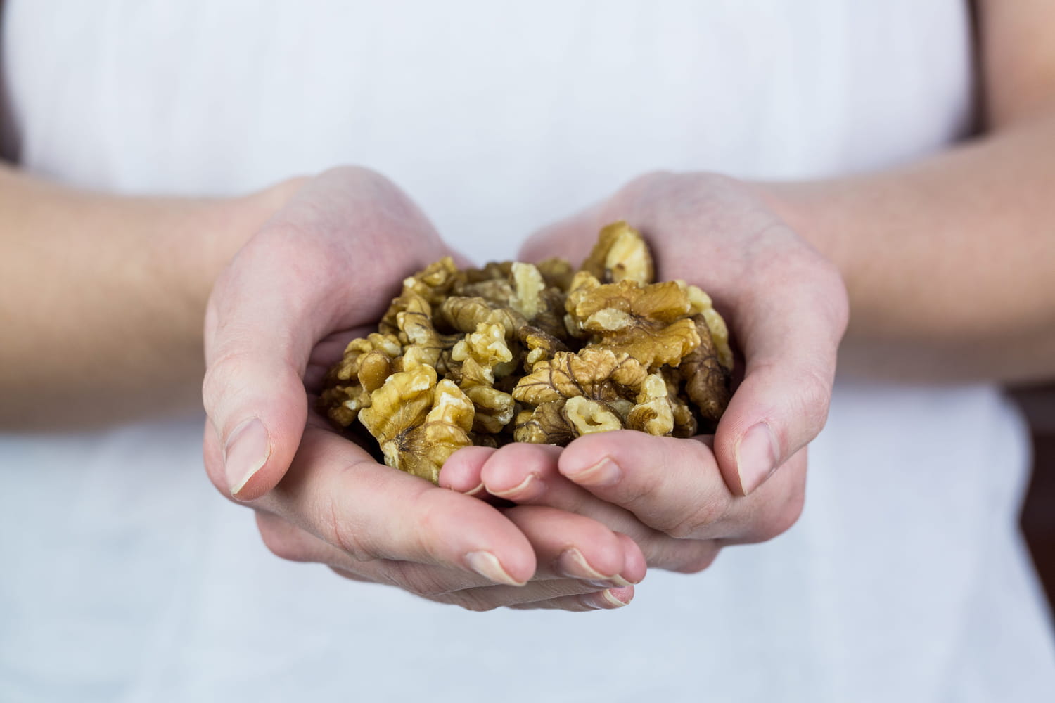 here’s how many nuts to eat per day according to a large study here’s how many nuts to eat per day according to a large study