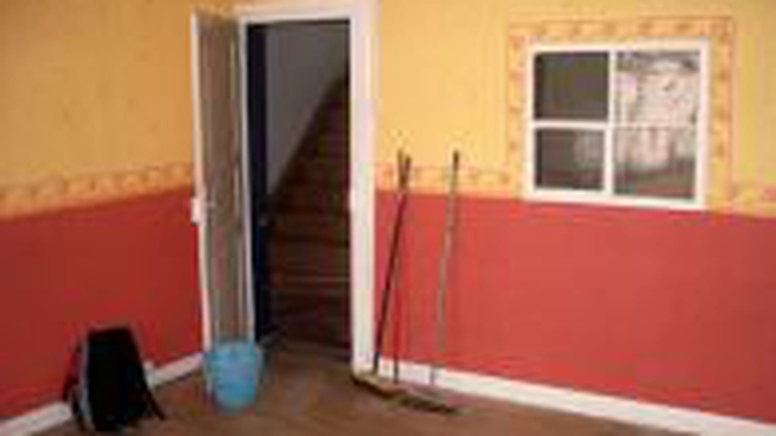 Chambre vieillotte