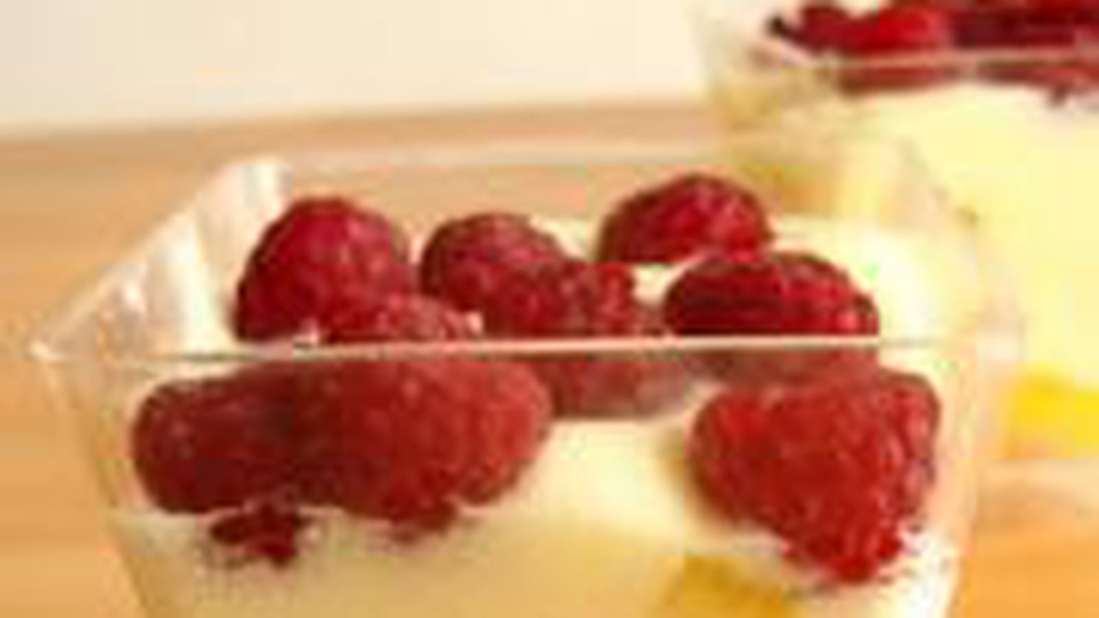 Verrine light aux framboises et à l'ananas