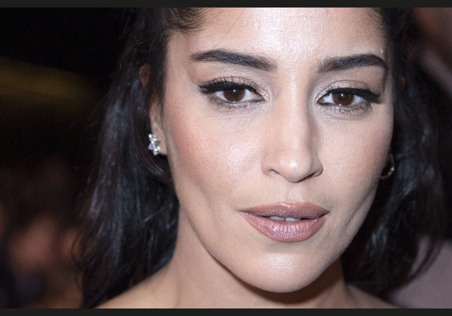 Le maquillage sexy de Le&iuml;la Bekhti