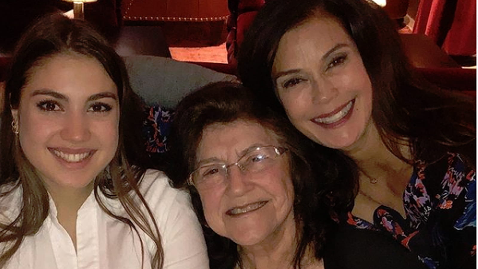 Emerson Hatcher, Esther Beshur et Teri Hatcher