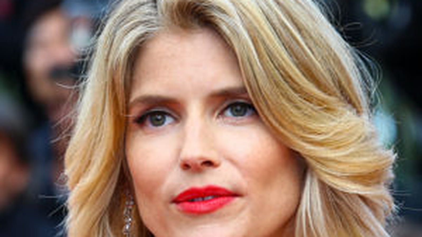 La bouche mandarine d'Alice Taglioni