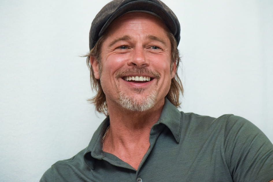 Le sourire &eacute;clatant de Brad Pitt