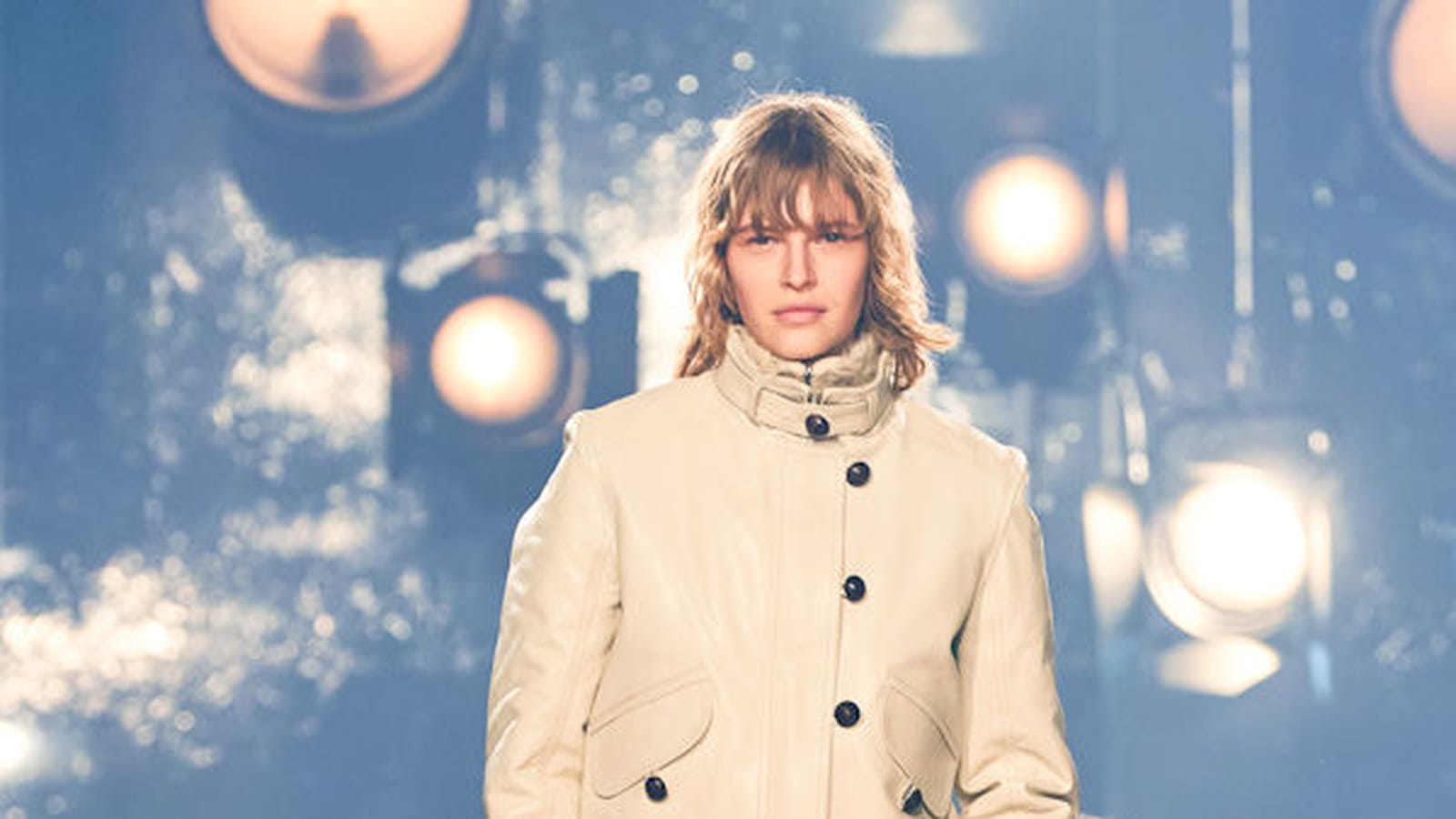 Look 3