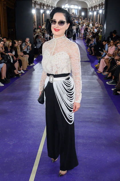 Dita von Teese au d&eacute;fil&eacute; Alexis Mabille