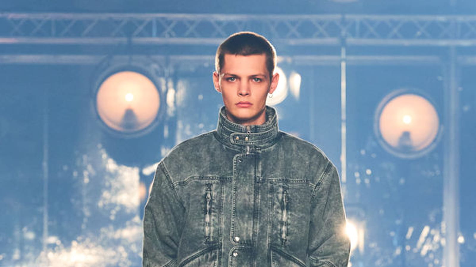 Look 23