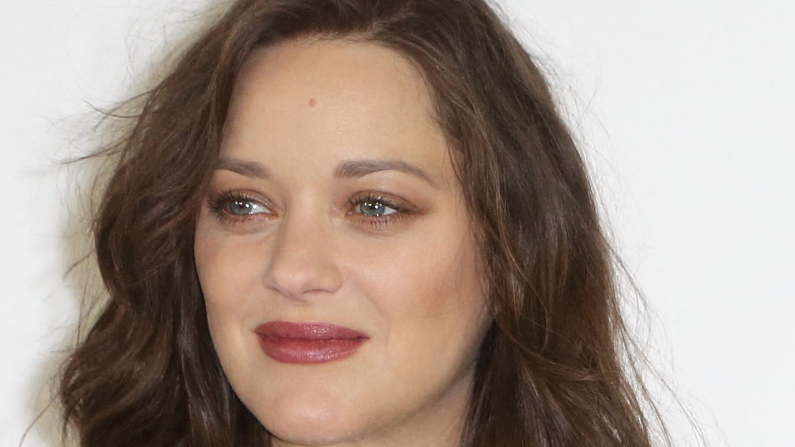 Marion Cotillard, cheveux longs 