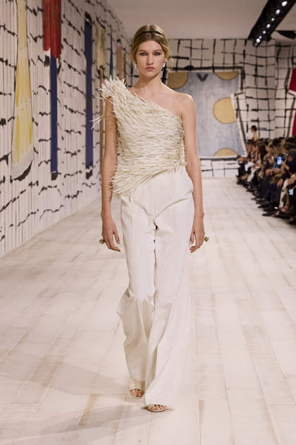 Look 44 du défilé Dior haute couture printemps-été 2024