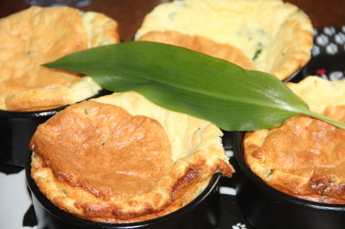 Soufflé à l'ail des ours et à l'appenzell