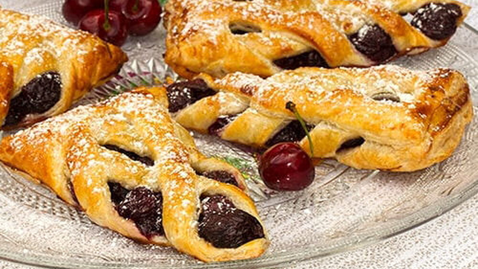 N°39 : Feuilletés aux cerises confites