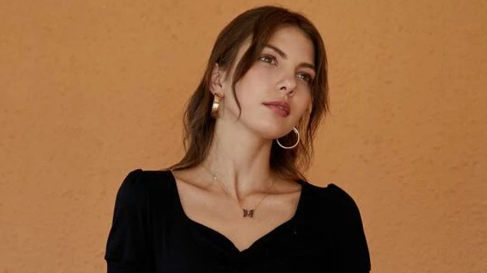Robe noire Romwe