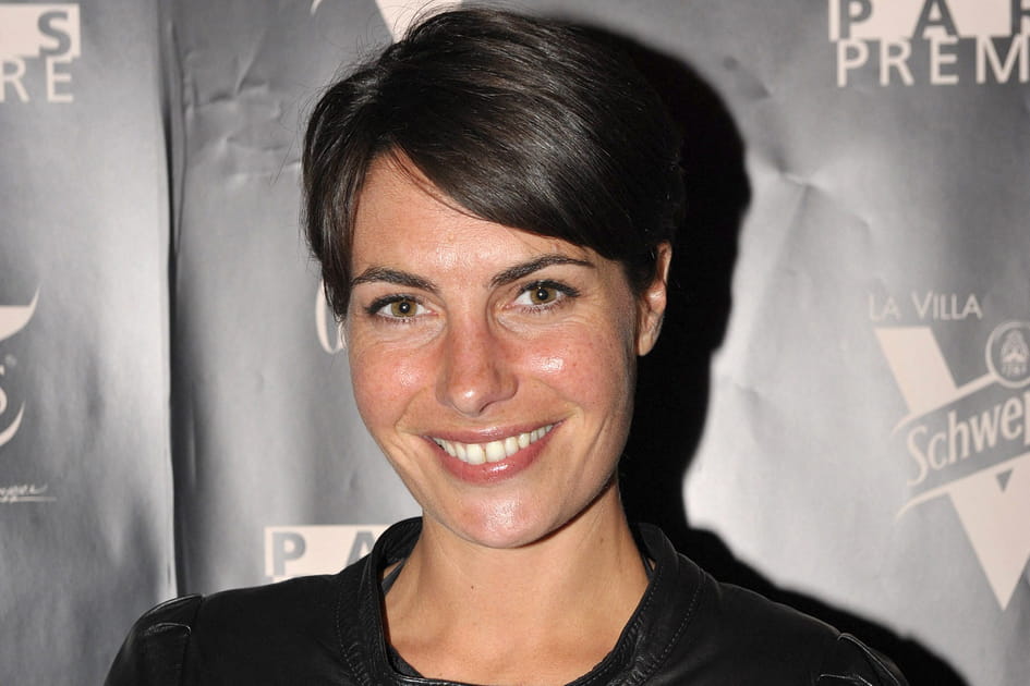 La coupe pixie brillante d'Alessandra Sublet