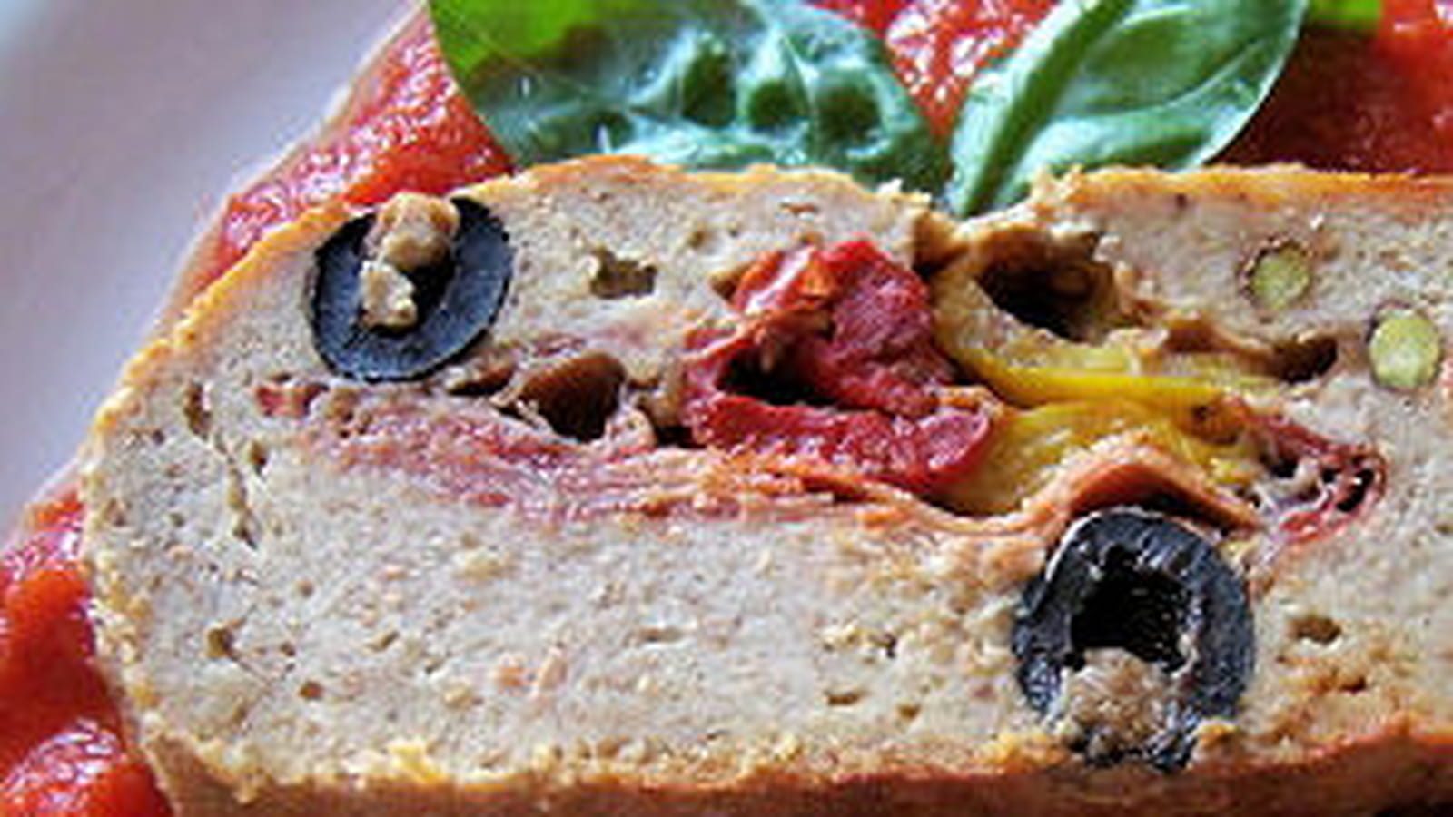 Roulade de porc haché au jambon cru