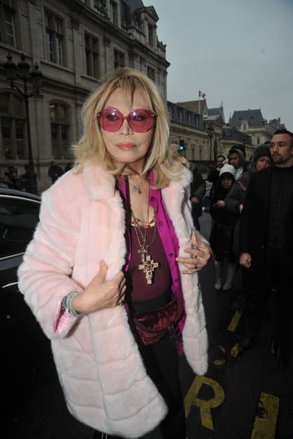 Amanda Lear au d&eacute;fil&eacute; Jean Paul Gaultier