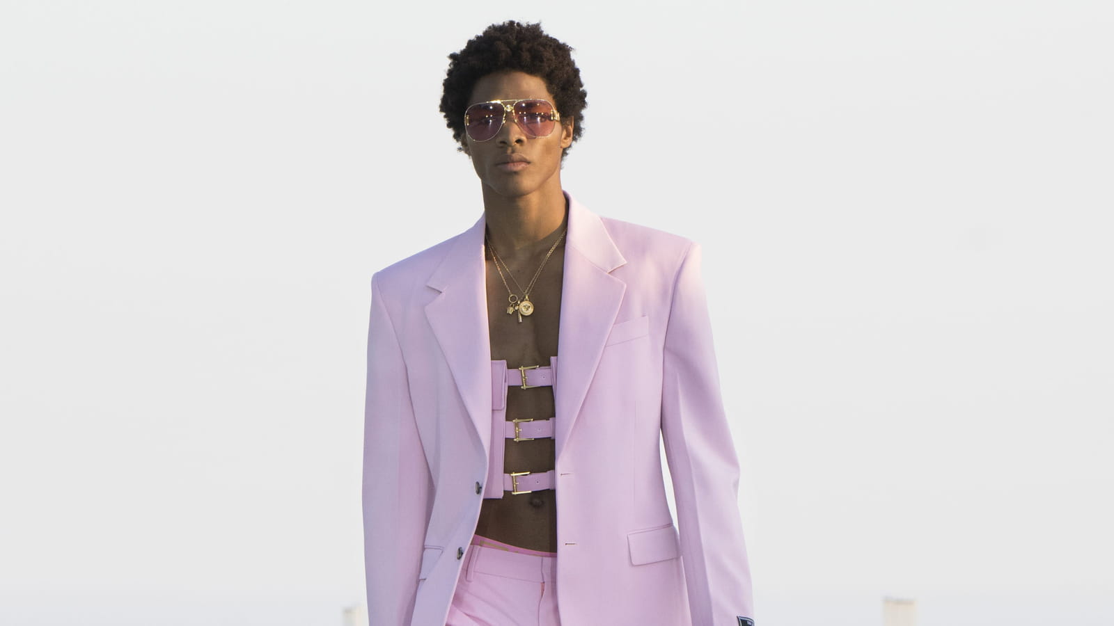 Look 3