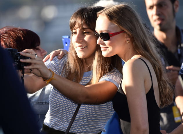 Une photo avec Lily-Rose Depp&nbsp;? Facile