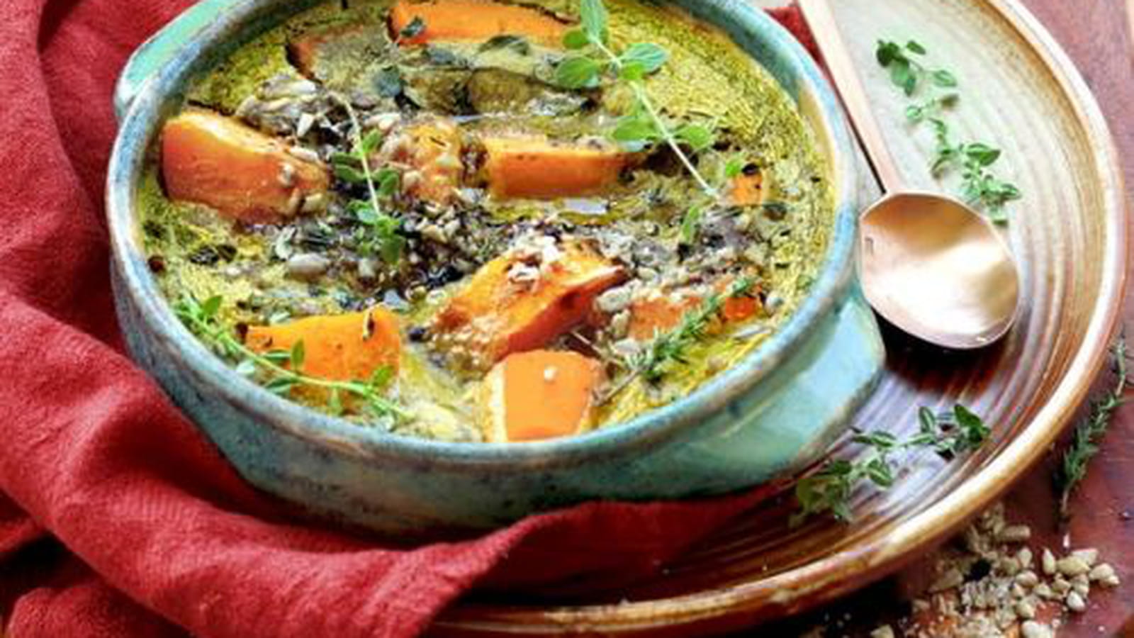 Clafoutis à la courge butternut et au thym frais