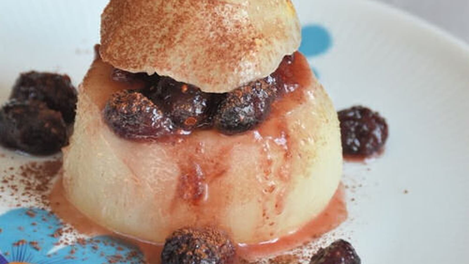 Poires pochées au miel et cranberries