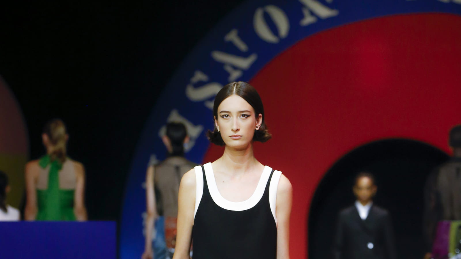 Look 2