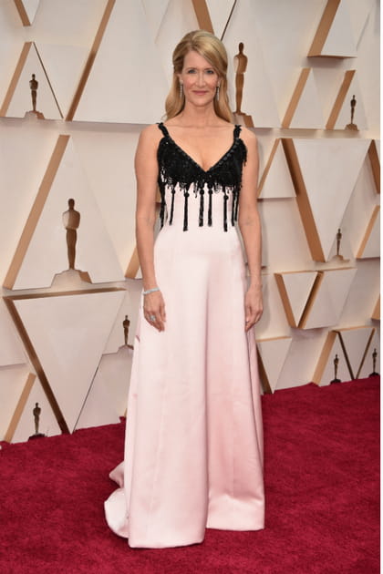 Laura Dern en Armani Privé