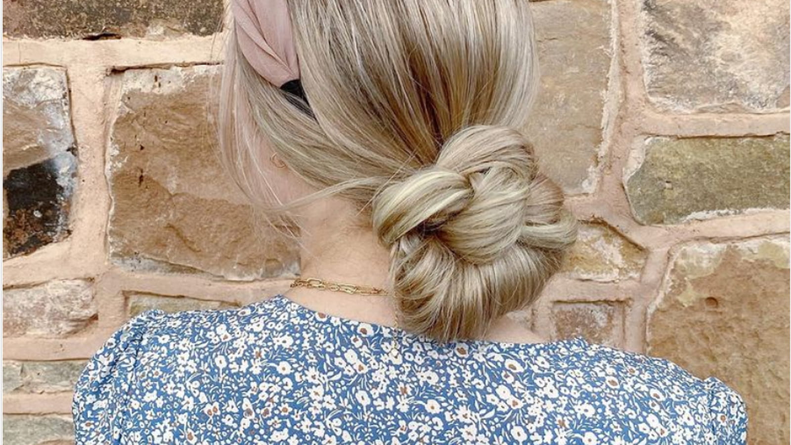Messy bun