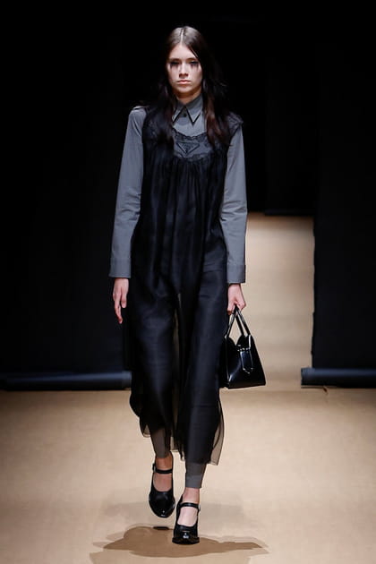 Look 5&nbsp;du d&eacute;fil&eacute; Prada