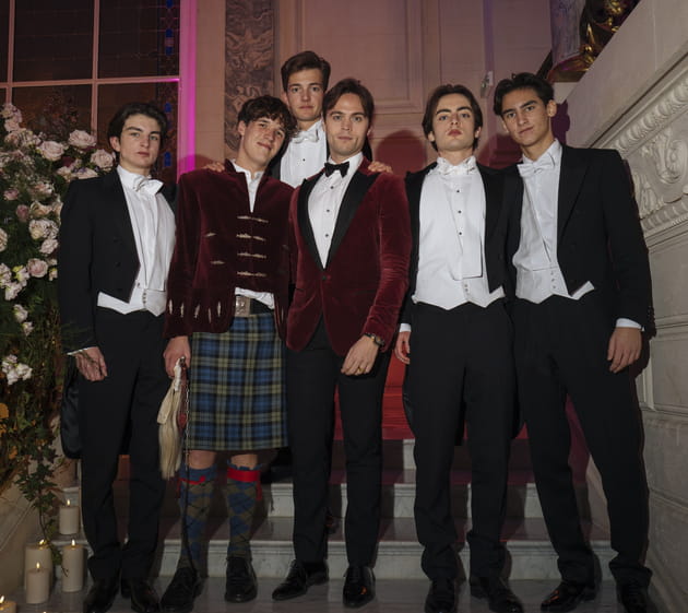 Les cavaliers des Debs sont au rendez-vous : Bal des Débutantes 2023