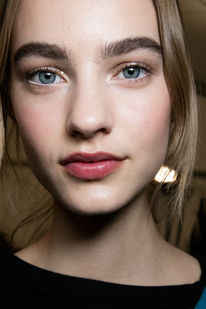 Discr&egrave;tes paillettes chez Tommy Hilfiger