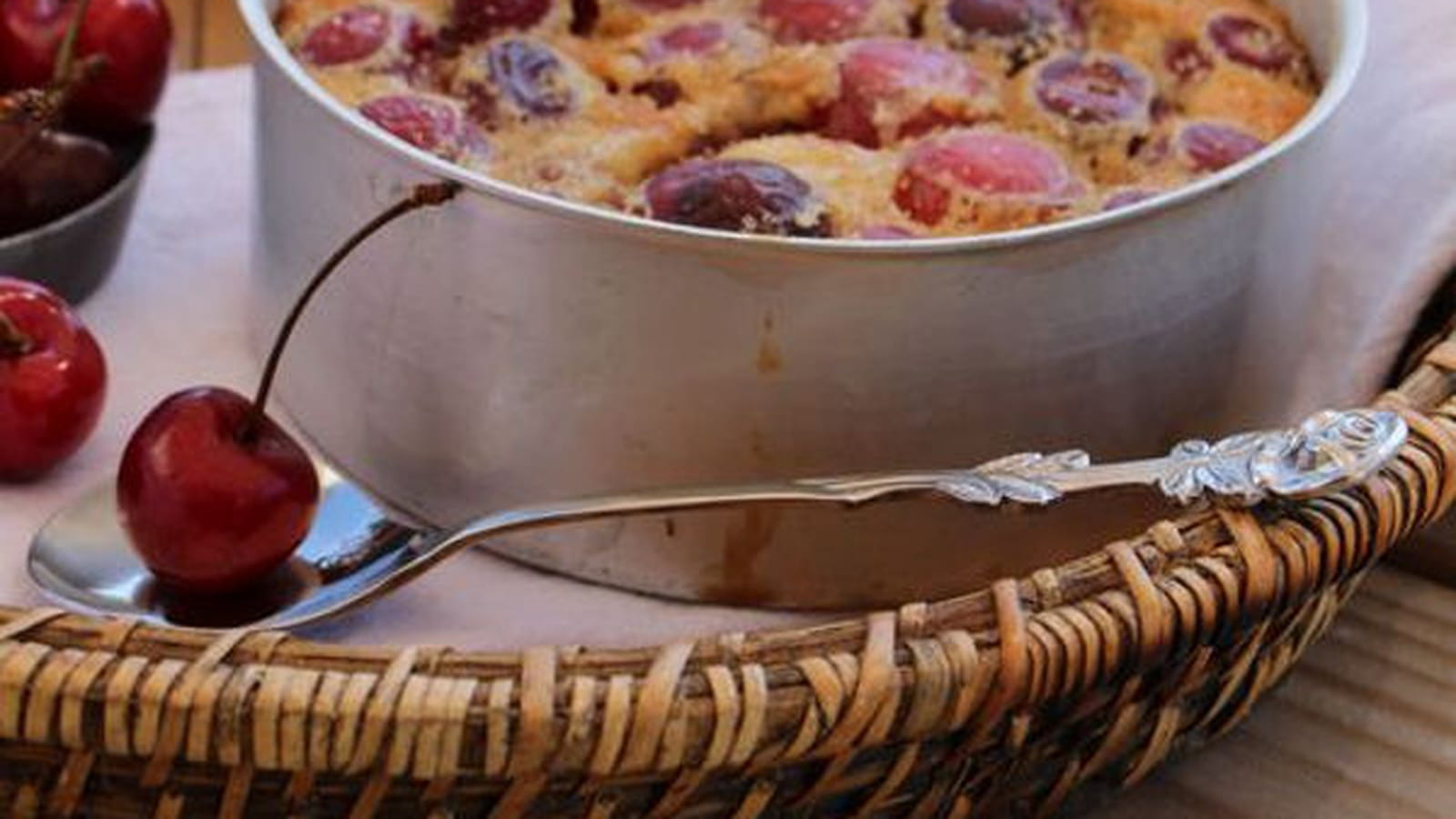 Clafoutis aux cerises et à la vanille