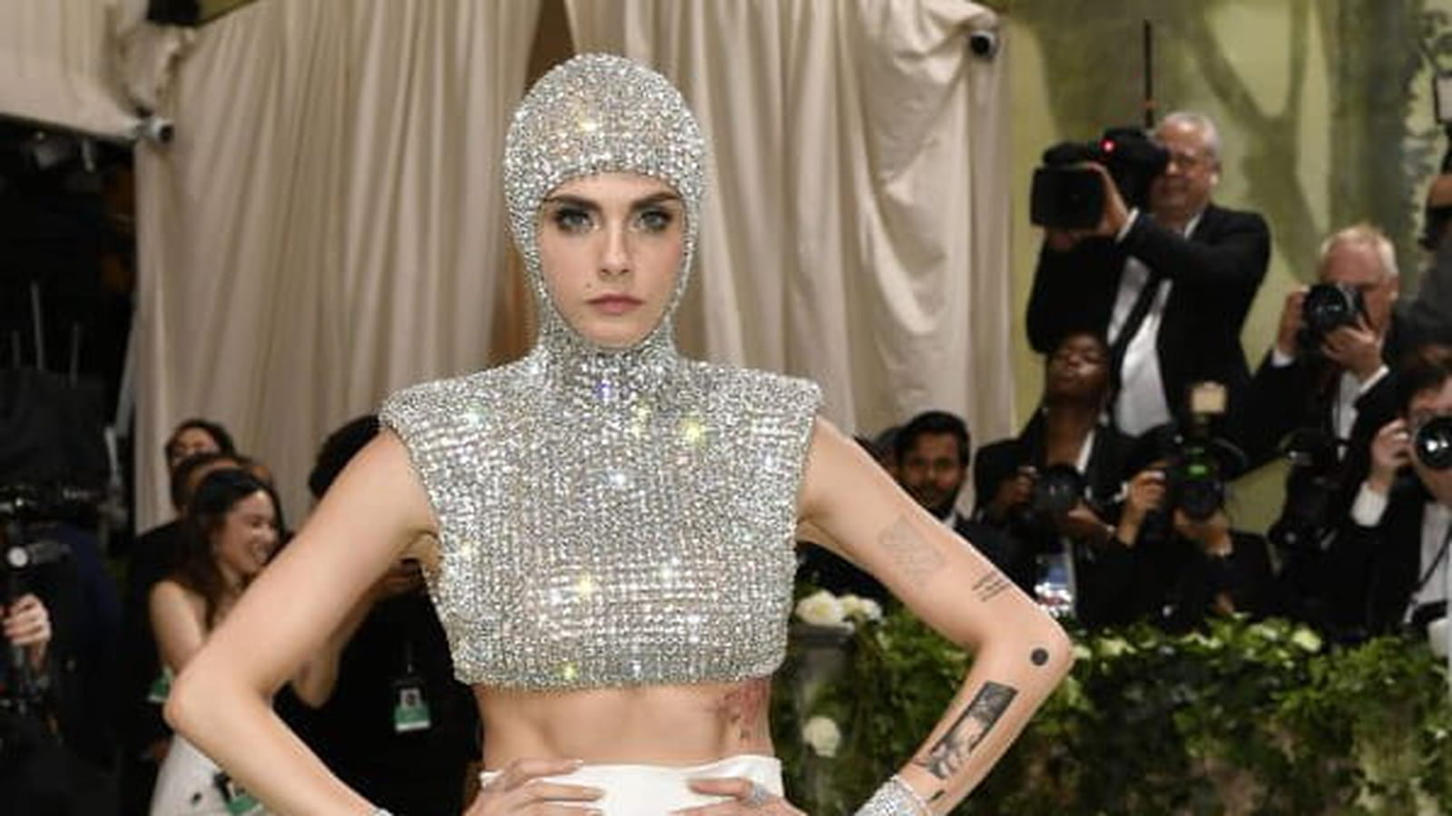 Cara Delevingne en Stella McCartney