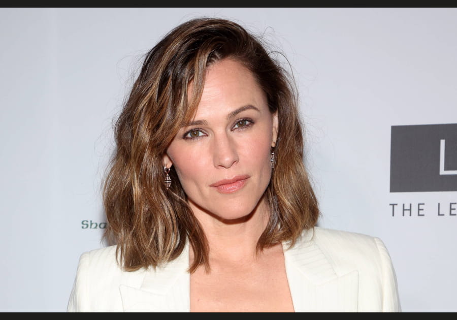 Le carr&eacute; long de Jennifer Garner