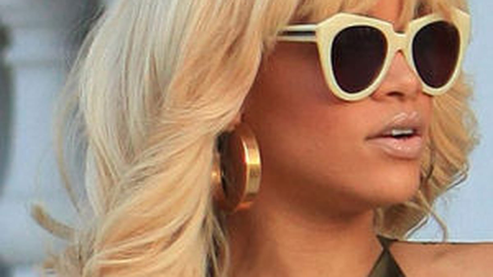 Rihanna en blonde