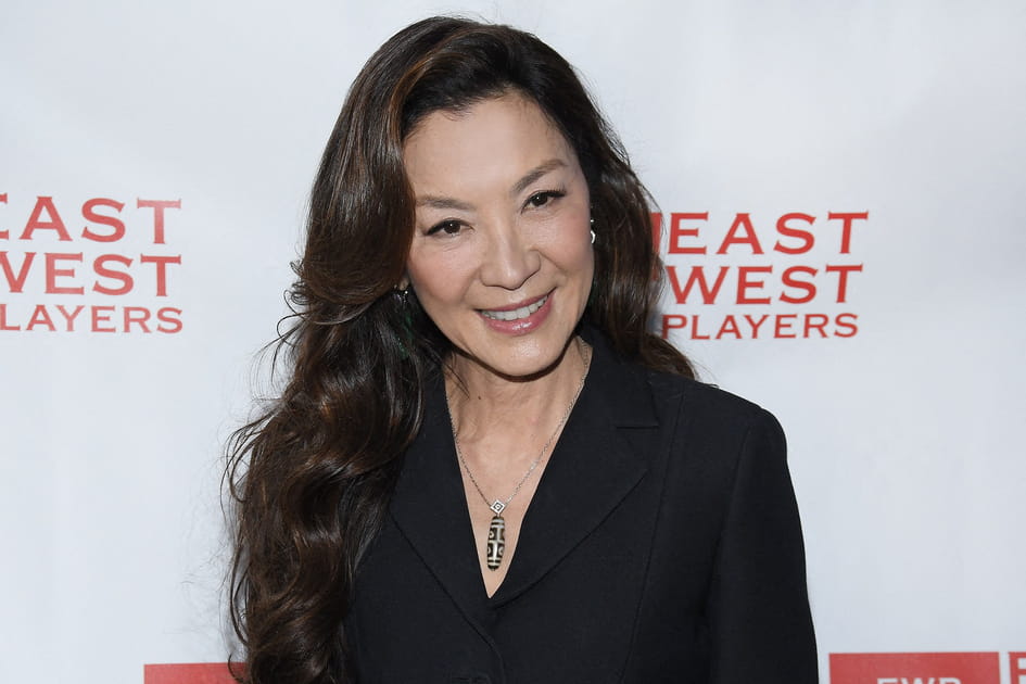 Les boucles soyeuses de Michelle Yeoh