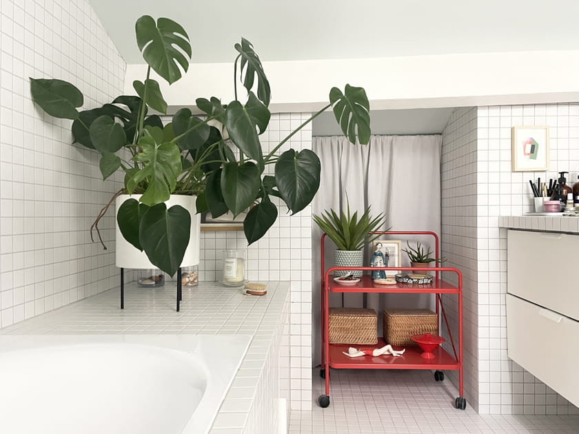 Apr&egrave;s&nbsp;: une autre vue salle de bains de l'&eacute;tage