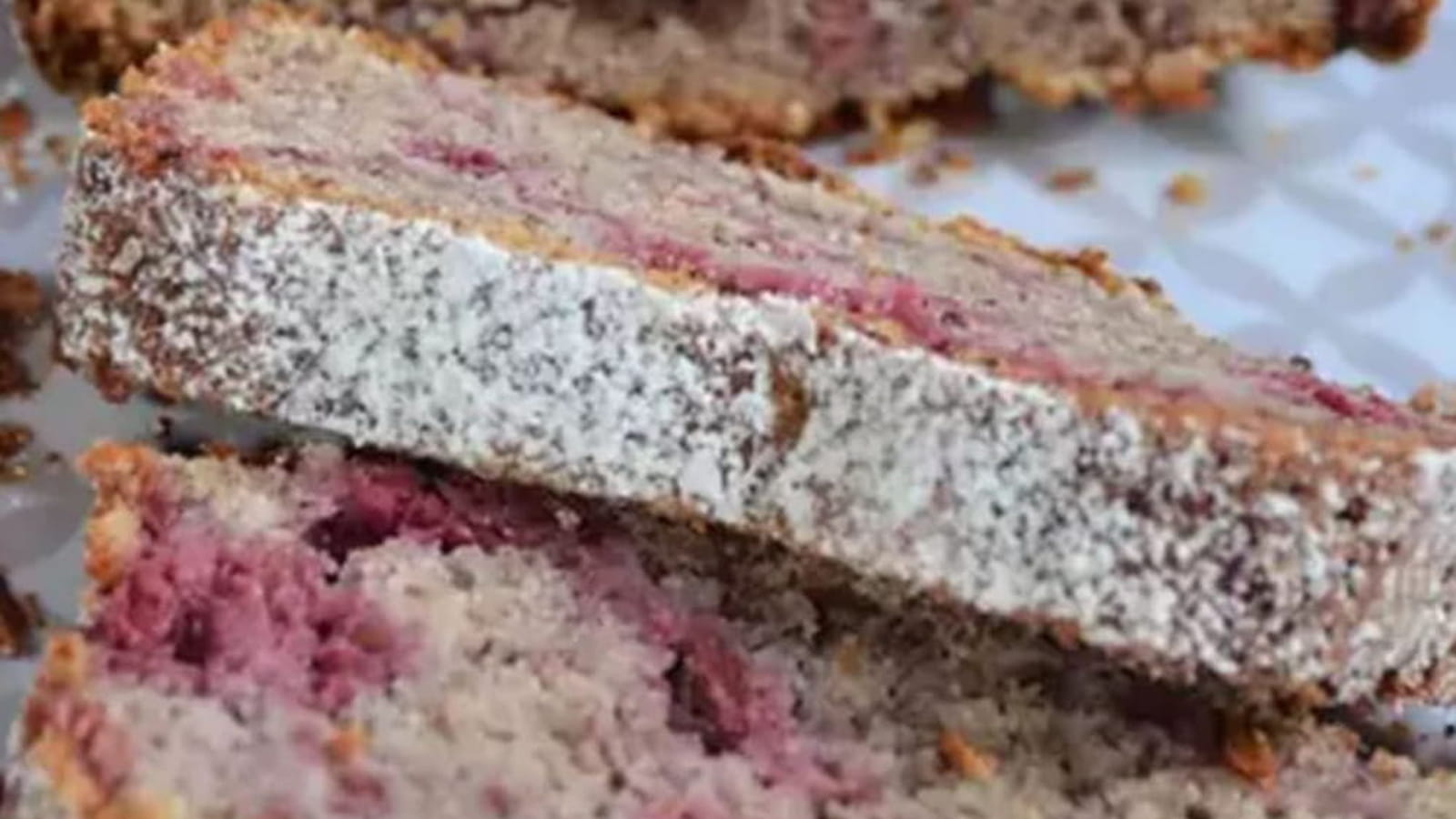 Cake framboises et noisettes