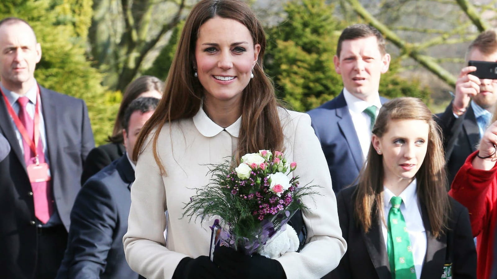 Manteau blanc de Kate 