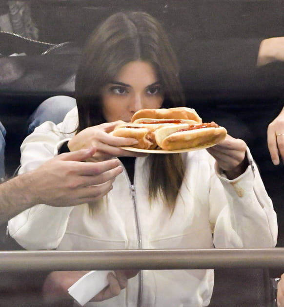 Kendall Jenner&nbsp;: reine du hot-dog