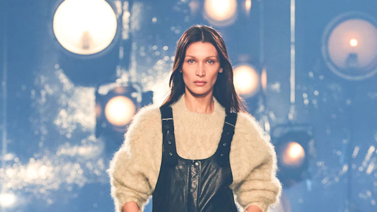 Look 29