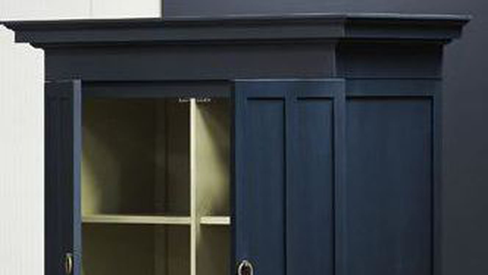 Armoire-penderie Hainaut